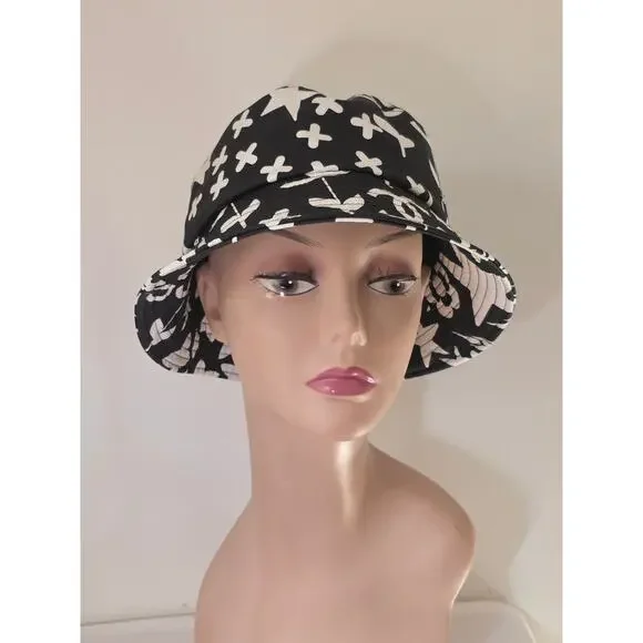 Chanel Black Interlocking CC Printed bucket hat M sz